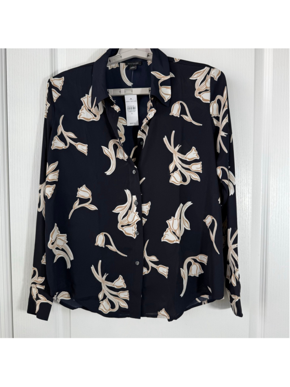 Women's Ann Taylor Black & Beige Floral Button Down Shirt S